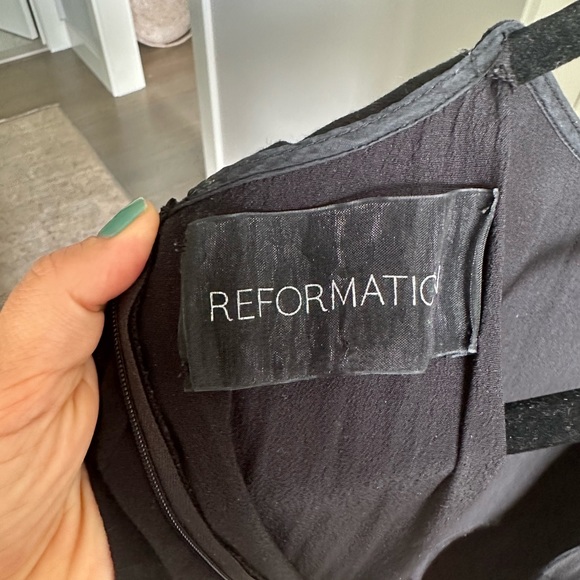 Reformation black cap flutter sleeve short dress - Picture 3 of 6